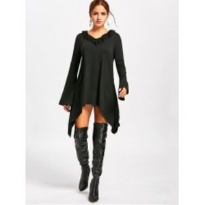 Black Asymmetrical Top**Super Sexy with leggings**